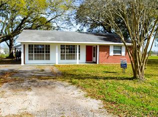 106 Sunset Hts, Dayton, TX 77535
