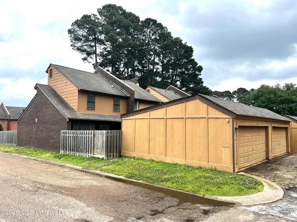 1255 E County Line Rd APT G-1, Jackson, MS 39211