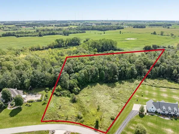 Nickel Ledge Rd, De Pere, WI 54115