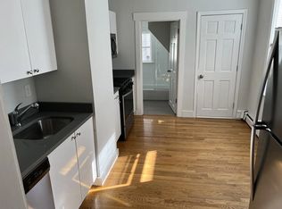 160 Dorchester St #4, Boston, MA 02127