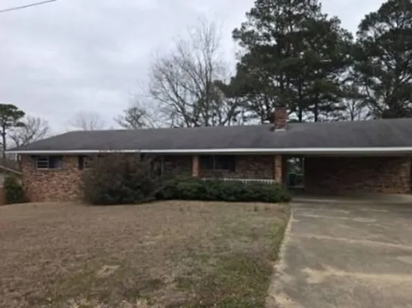 1006 N 9th St, Nashville, AR 71852