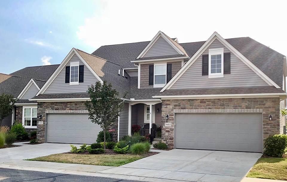 1st image of 43 Valley Circle Dr