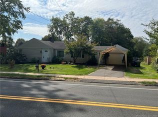 267 Poquonock Ave, Windsor, CT 06095