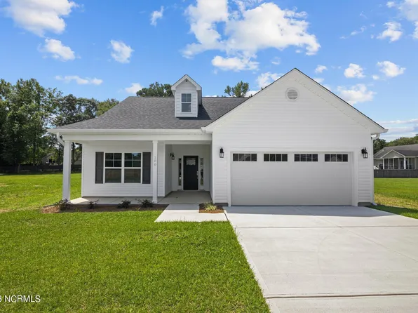 100 Red Maple Lane, New Bern, NC 28562