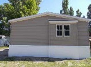 2463 Lawndale Rd, Grand Forks, ND 58201