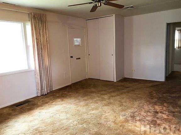 3rd image of 800 Oaklawn Ave