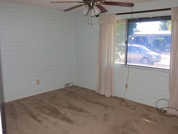 5th image of 1430 N Dennis Ave