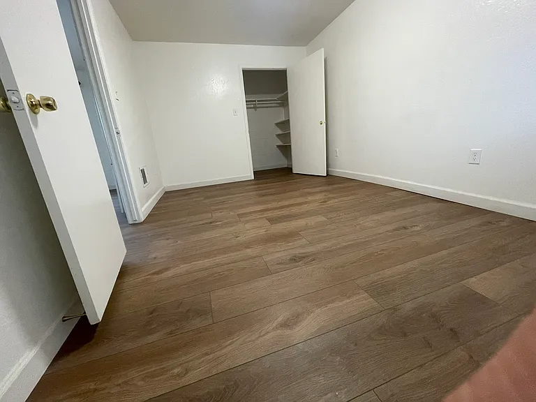 927 Ralston St #B — Photo 9