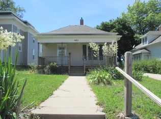 405 S 7th St, Beatrice, NE 68310