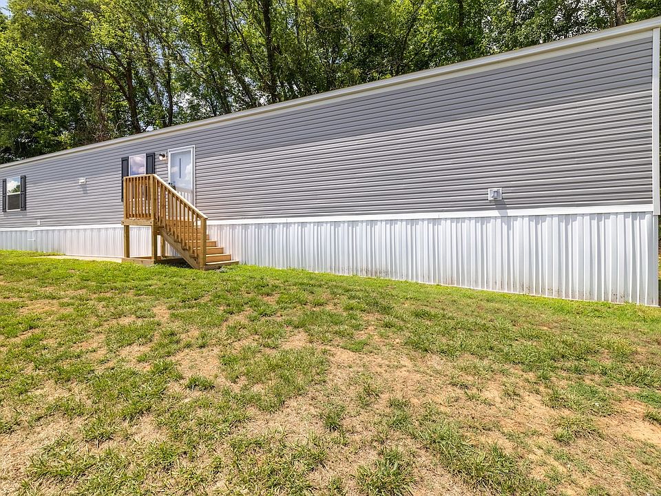 1st image of 106 Little Stream Ln