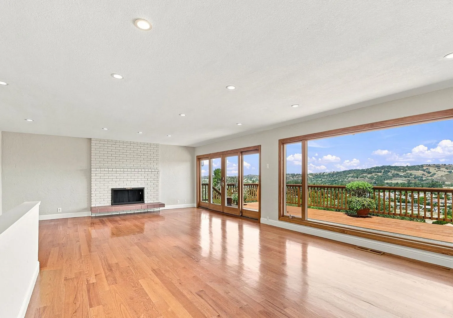 Available Now! One-of-a-Kind Hilltop Estate with Panoramic Almaden Valley Views — Photo 4