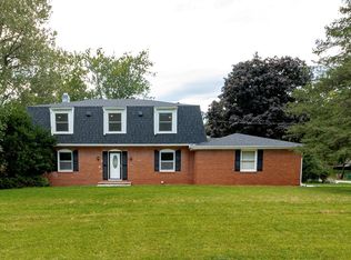 1050 32nd St, West Des Moines, IA 50266