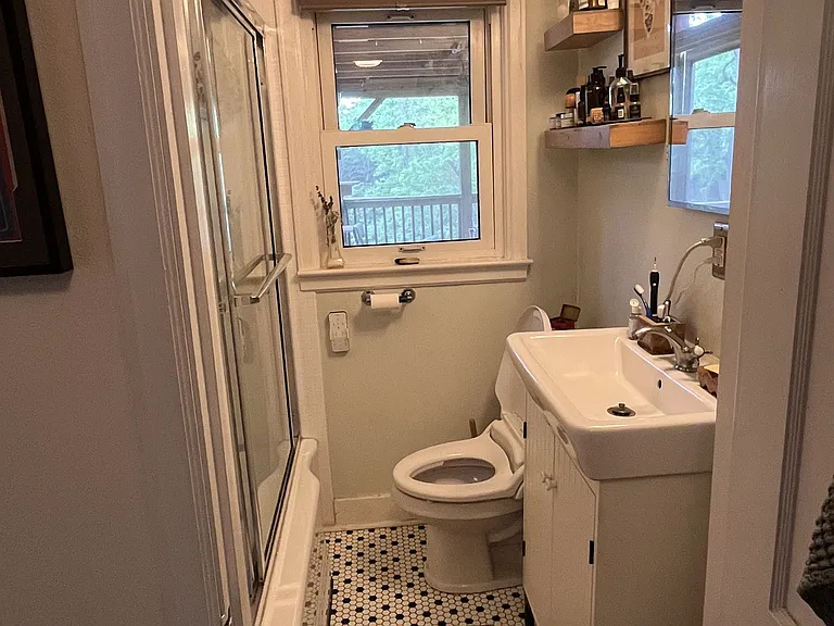 176 Sulphur Springs Rd — Photo 17