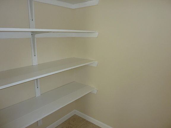 2nd image of 14 Larkspur Ln #14