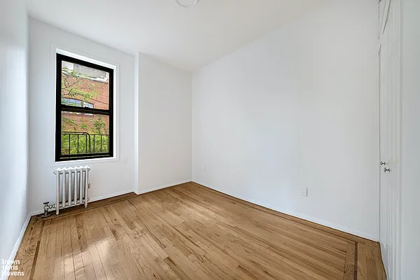 Rented by Brown Harris Stevens | media 9