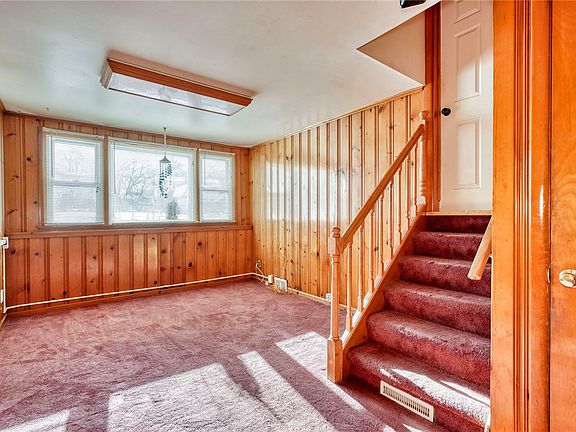 5th image of 791 Rumson Rd