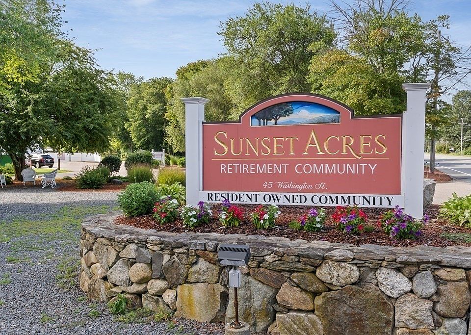 1st image of 25 Garden Ln