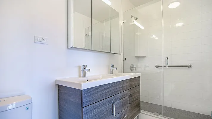 Rented by Stonehenge NYC LLC | media 37