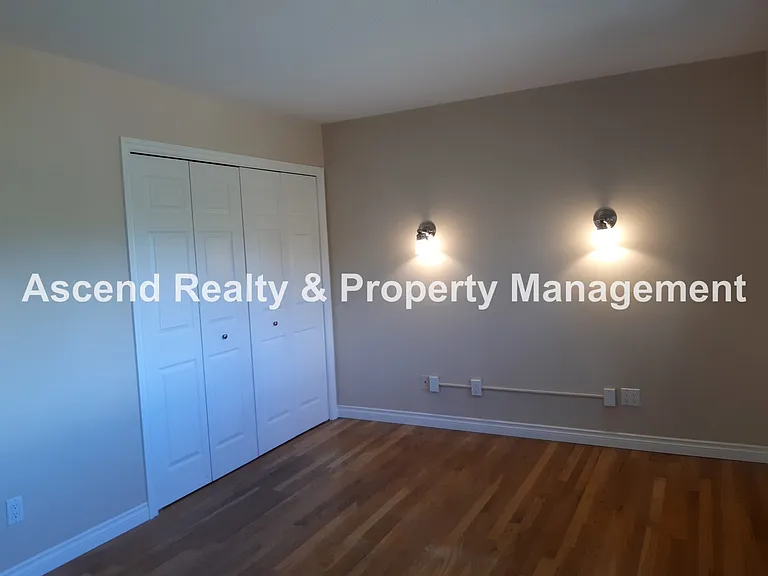 2945 SW 118th Ave — Photo 9