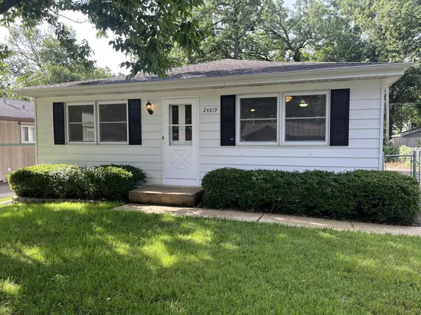 24619 69th STREET, Salem, WI 53168