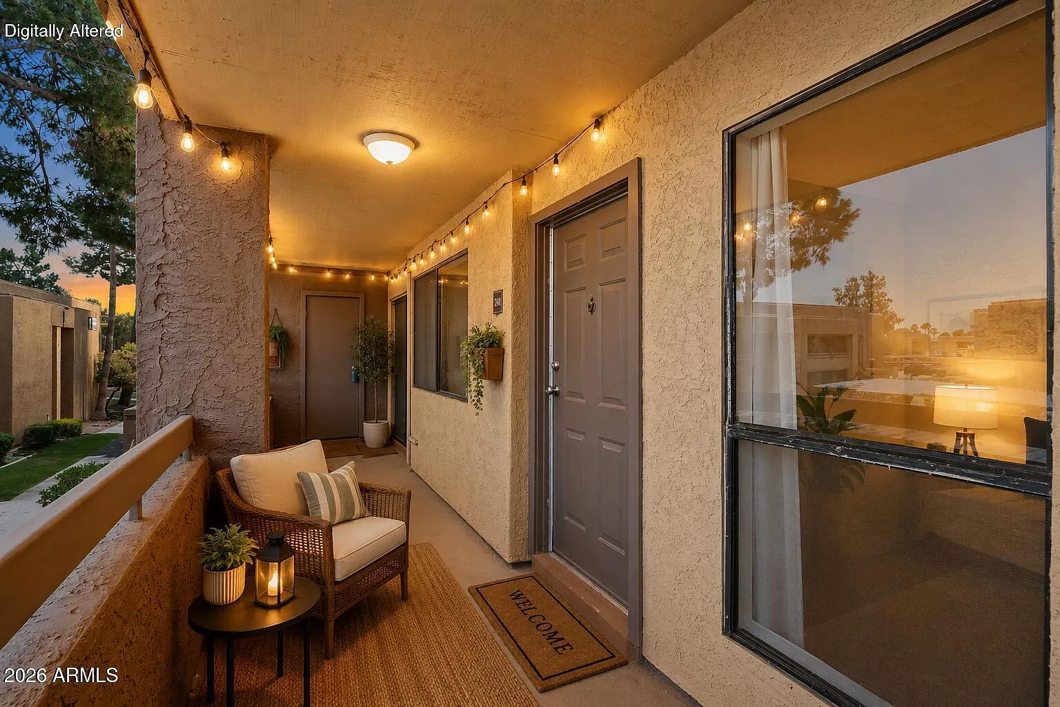 2 bed, 2.0 bath, 802 sqft, $1,305 — Photo 1