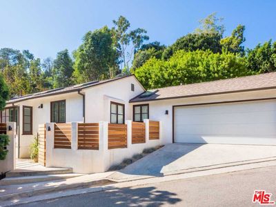 3279 Ledgewood Dr, Los Angeles, CA, 90068