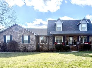 112 Breckenridge Rd, Tullahoma, TN 37388