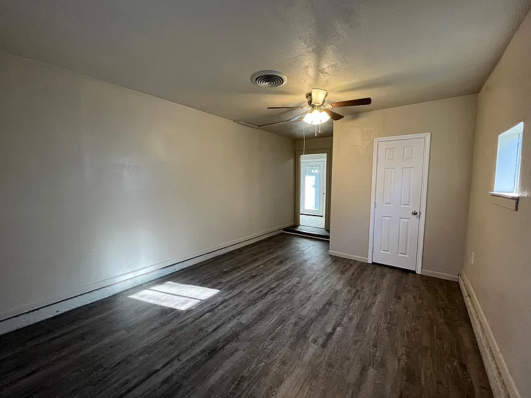 3111 Aberdeen Ave — Photo 12