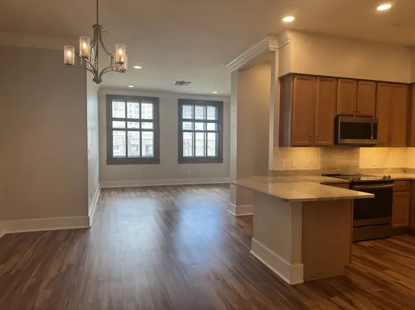 215-225 Decatur St, New Orleans, LA