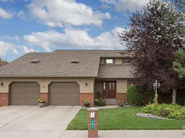 237 Montclair Dr, Billings, MT 59102