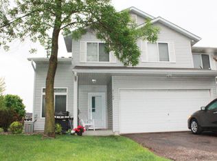 2109 Parkway Ave, Shakopee, MN 55379