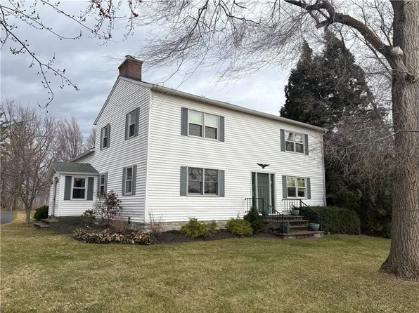 6353 N Avon Rd, Honeoye Falls, NY 14472