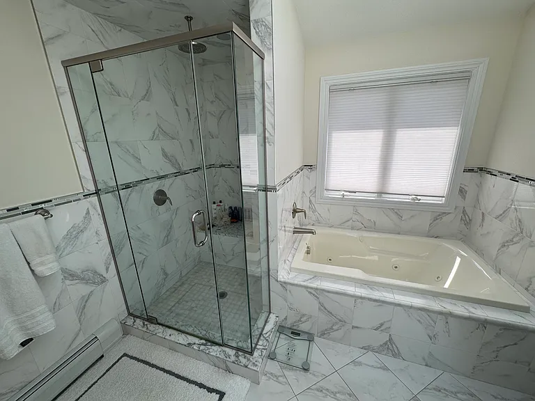 251 Marion Ave — Photo 17