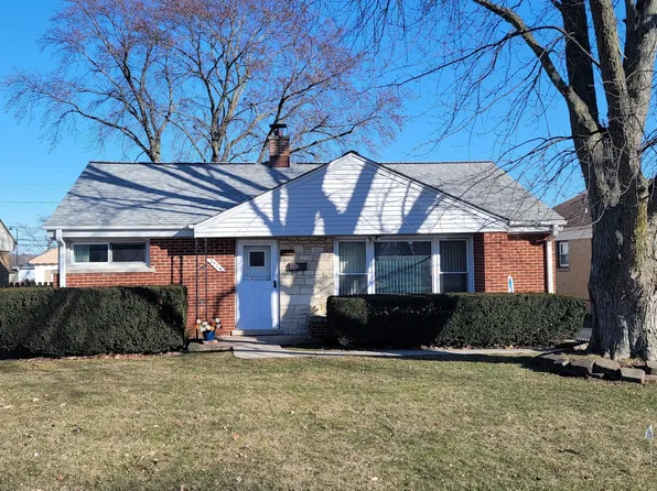 7929 N Neva Ave, Niles, IL 60714