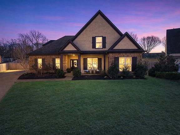 2nd image of 12437 Magnolia Bend Dr
