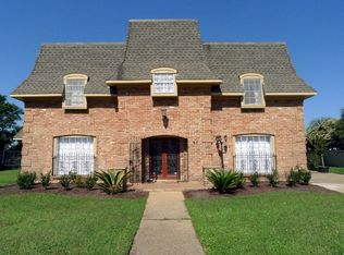 97 Chateau Latour Dr, Kenner, LA 70065