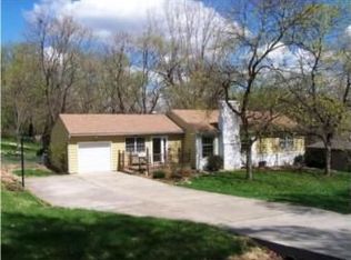 720 E 97th St, Kansas City, MO 64131