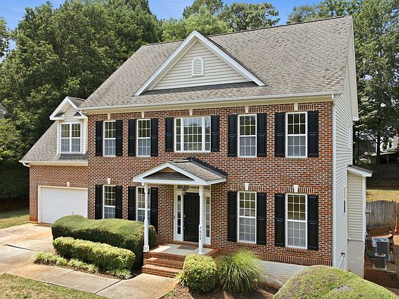 3rd image of 7809 Panther Branch Dr