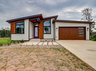 806 Elmwood Ave, Lynchburg, VA 24503