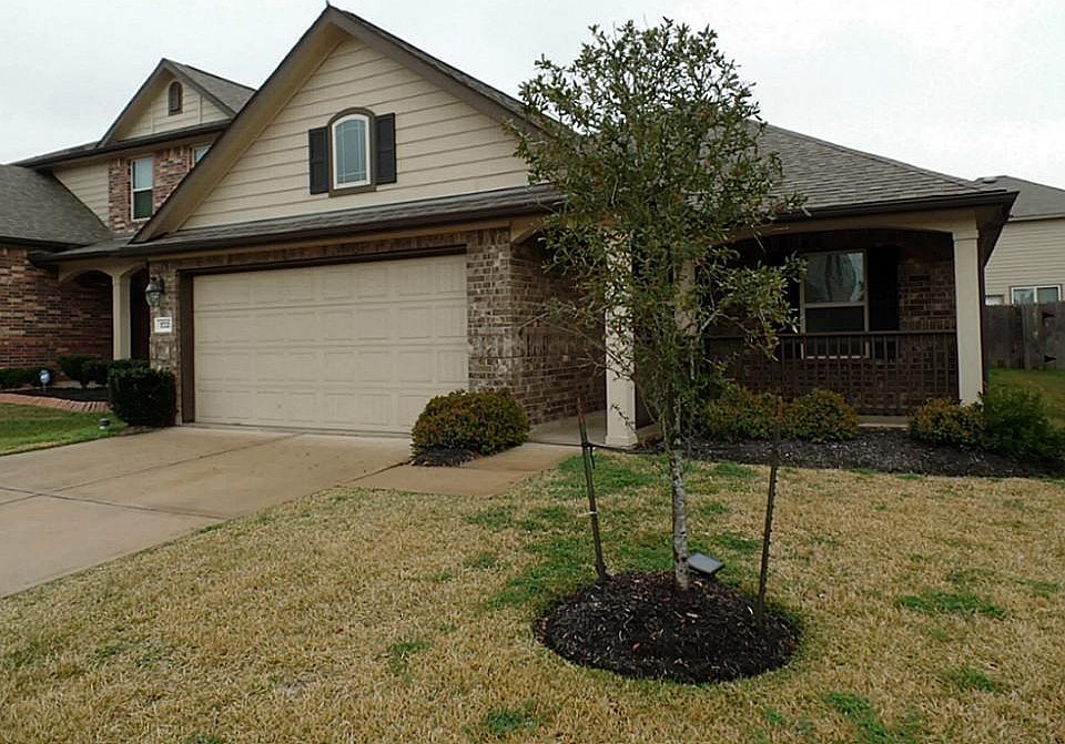1st image of 1722 Thornhampton Ct