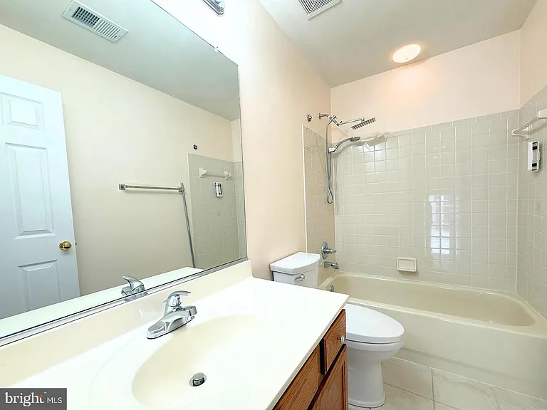 13429 Rising Sun Ln — Photo 24
