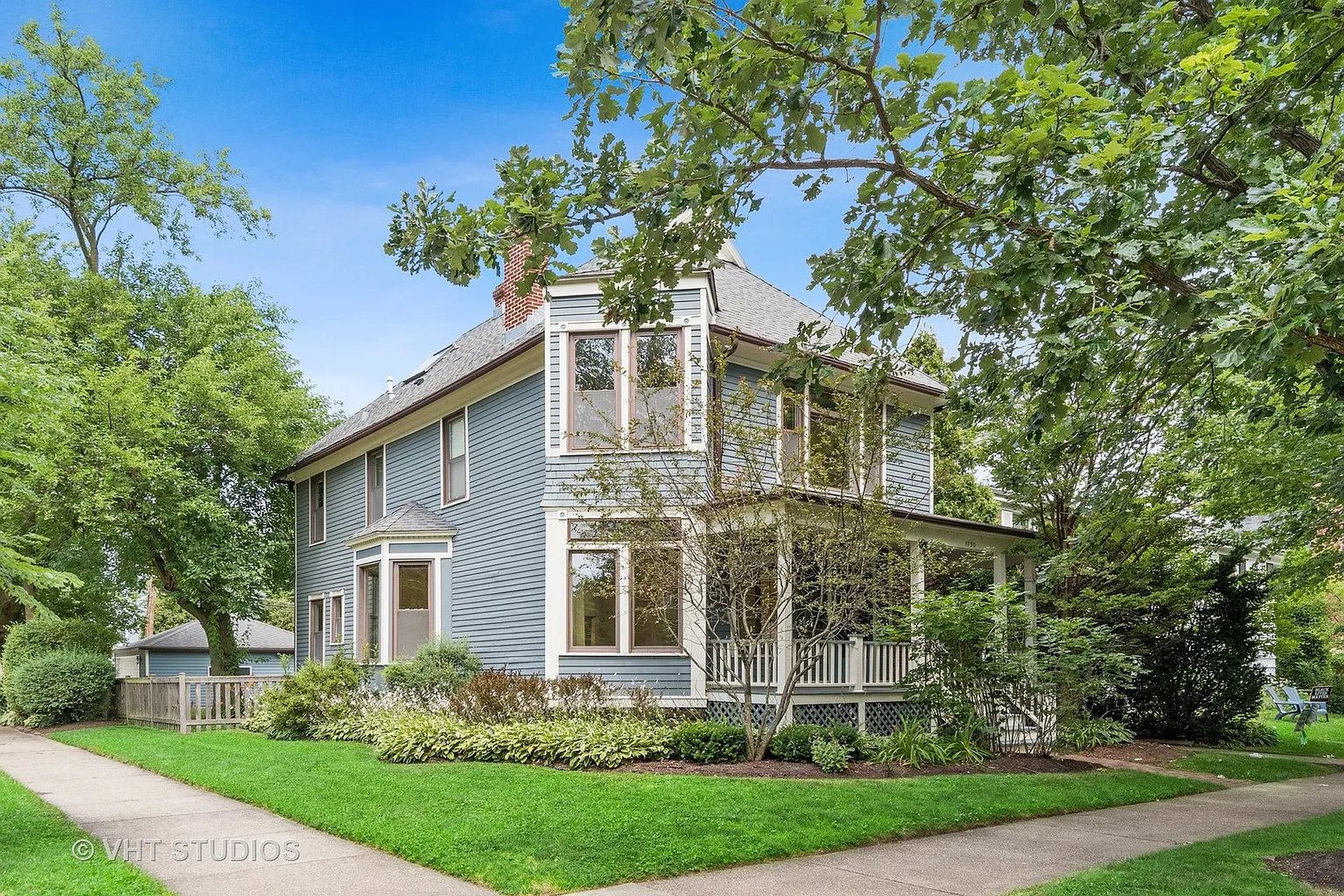 1730 Walnut Ave photo 1