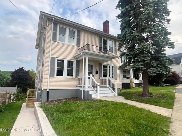 904 Wheeler Ave, Scranton, PA 18510