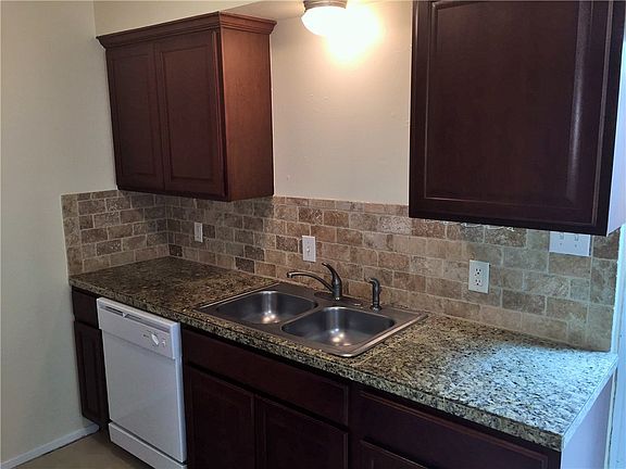 2nd image of 2616 Ektom Dr APT D