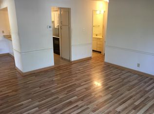 5472 Roundtree Pl APT A, Concord, CA 94521