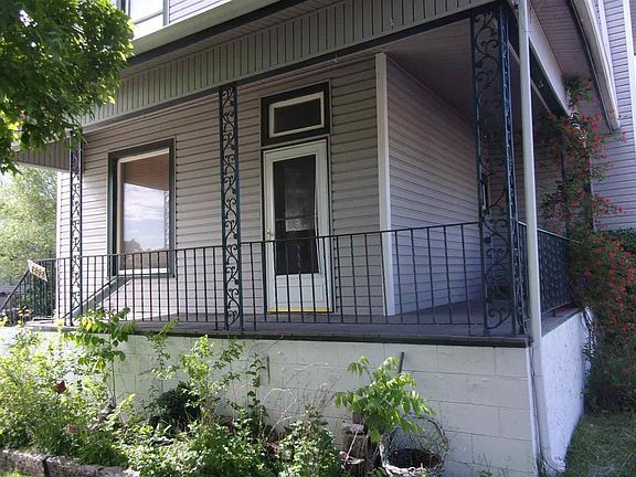 3rd image of 1808 W 2nd St
