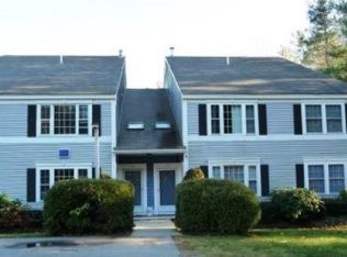 116 Springbrook Cir, Portsmouth, NH 03801