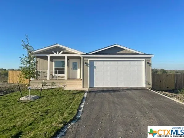 228 Clara Run, Marion, TX 78124