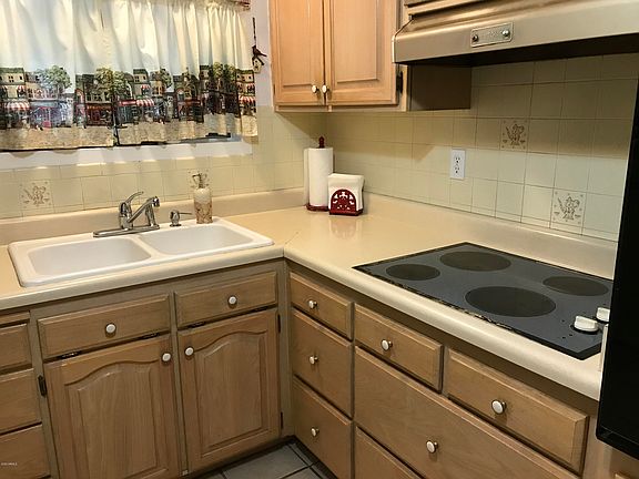 5th image of 12214 N Lindsay Dr