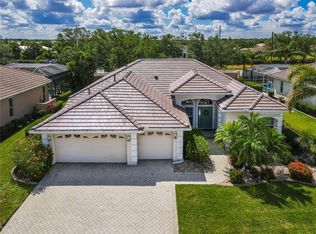 2737 Harvest Dr, Sarasota, FL 34240